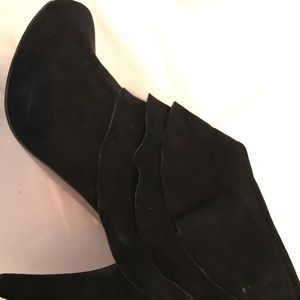 Steve Madden booties NWOT